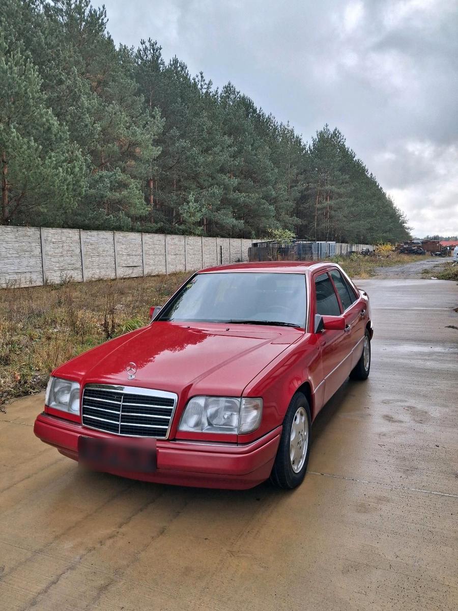Mercedes-Benz E 250