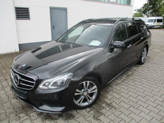 Mercedes-Benz E350 CDI T AMG Night Pano AHK Memory Harman VOLL