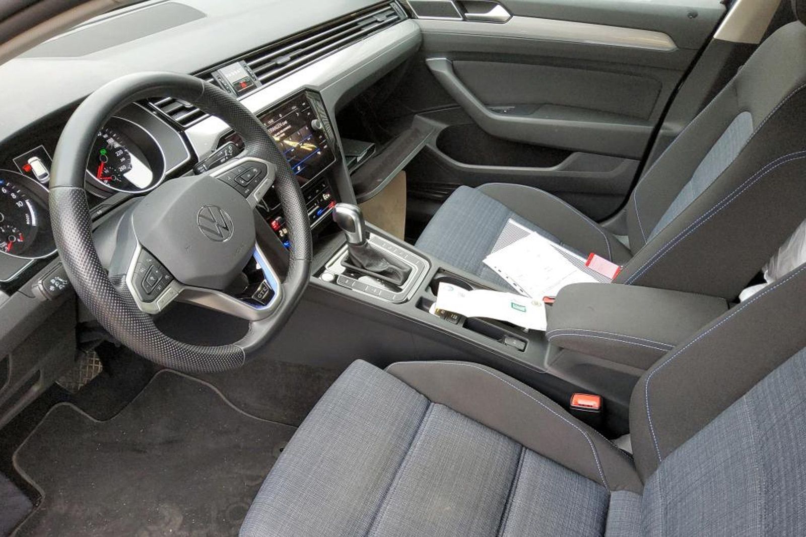 Volkswagen Passat Variant - Bild 4