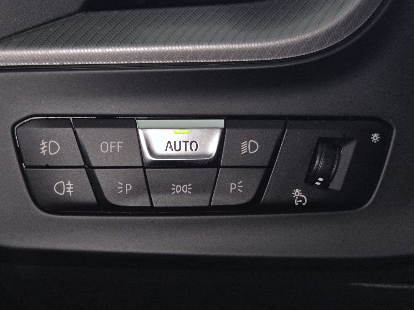Fahrzeugabbildung BMW 220d Gran Coupe M Sport/LED/KAMERA