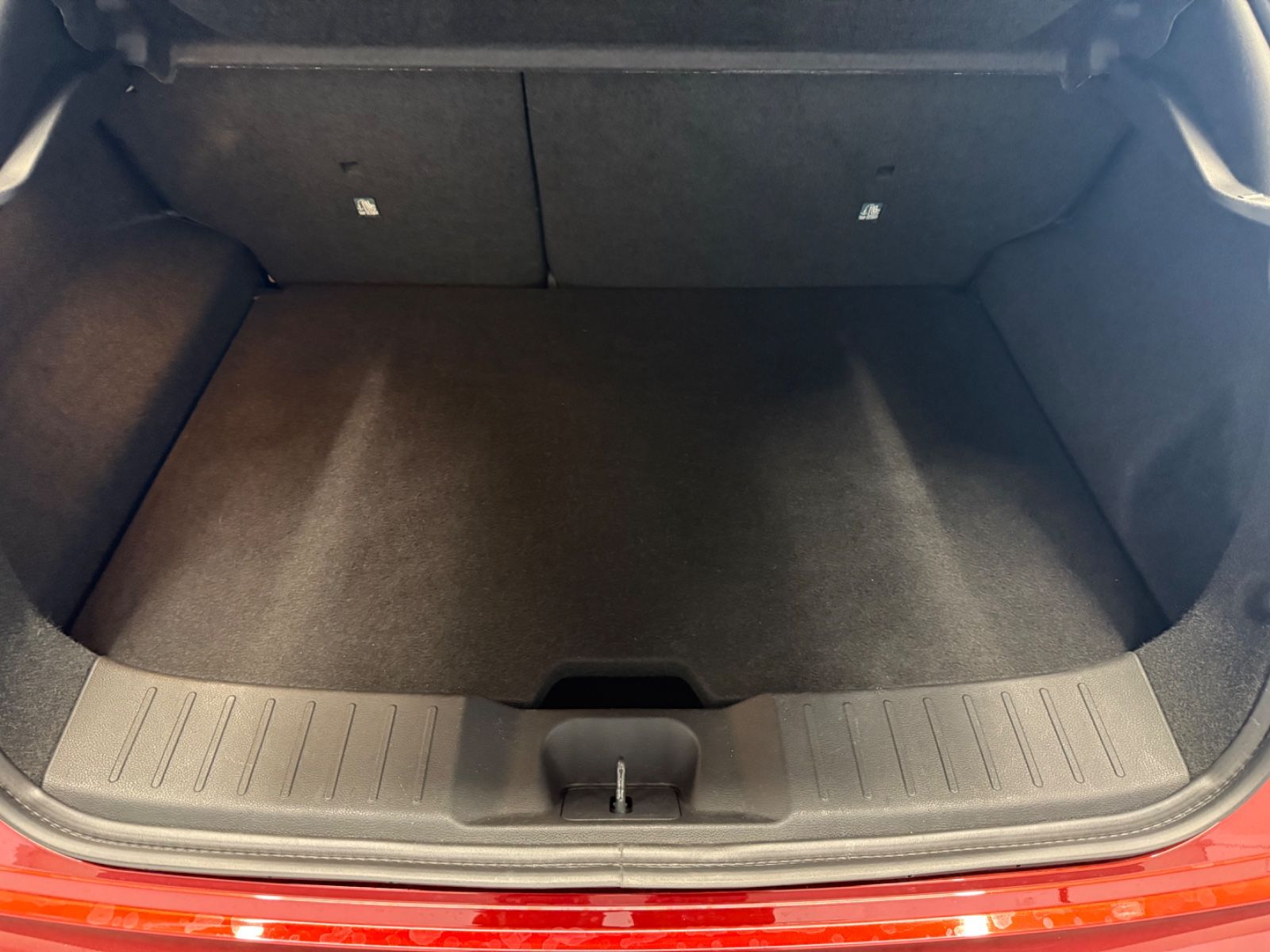 Fahrzeugabbildung Nissan Juke Hybrid N-Design - BOSE, 360°Kam.,Navi