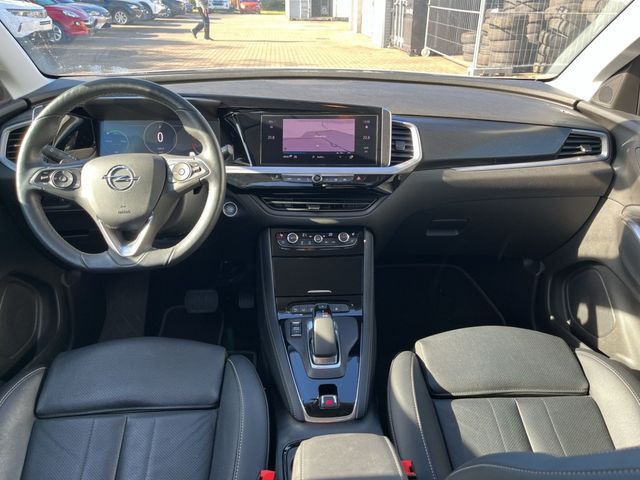 Opel GRANDLAND ULTIMATE HYBRID AT8