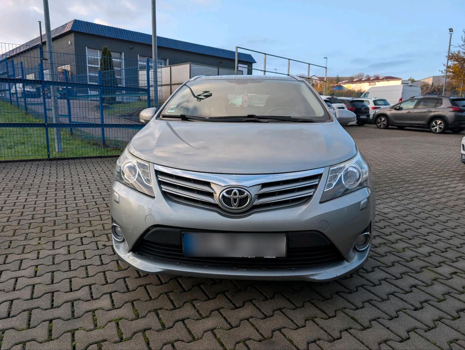Toyota Avensis 2011 — vehicle for AFU Ukraine