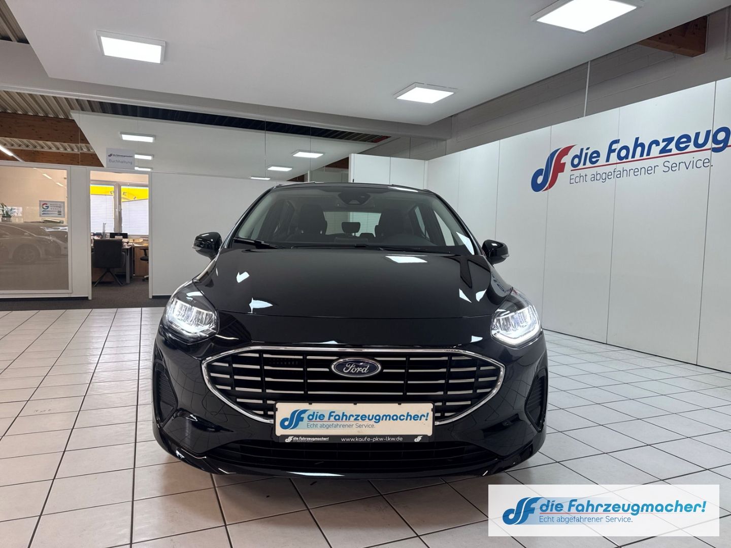 Fahrzeugabbildung Ford Fiesta Titanium 1.0 EcoBoost M-Hybrid EU6d Navi