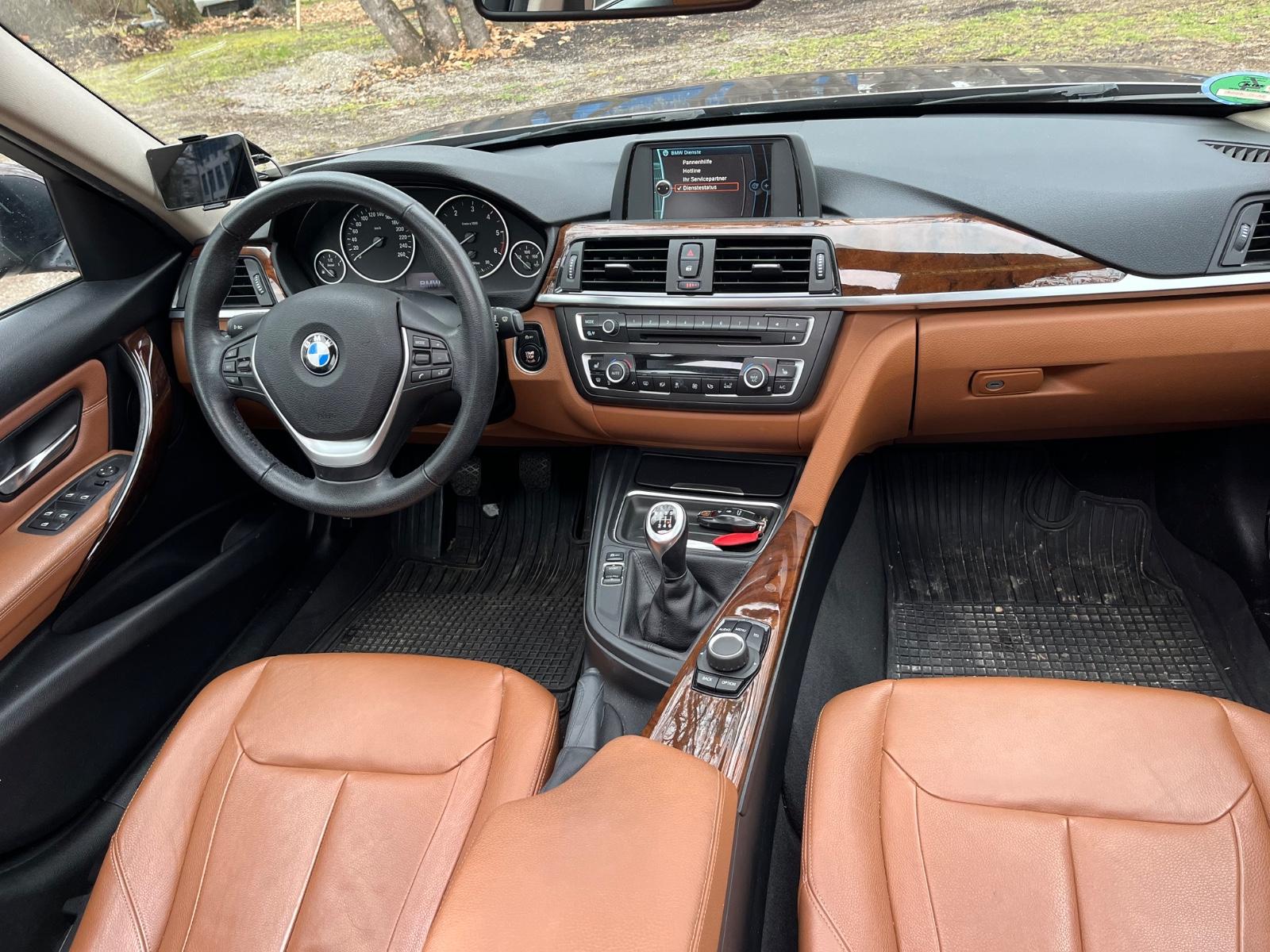 BMW 320 d LuxuryLeder Panorama SHZ Klimaaut PDC Alu