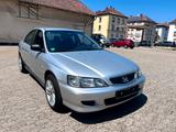Honda Accord 1.8i S - Honda Accord: 1.8