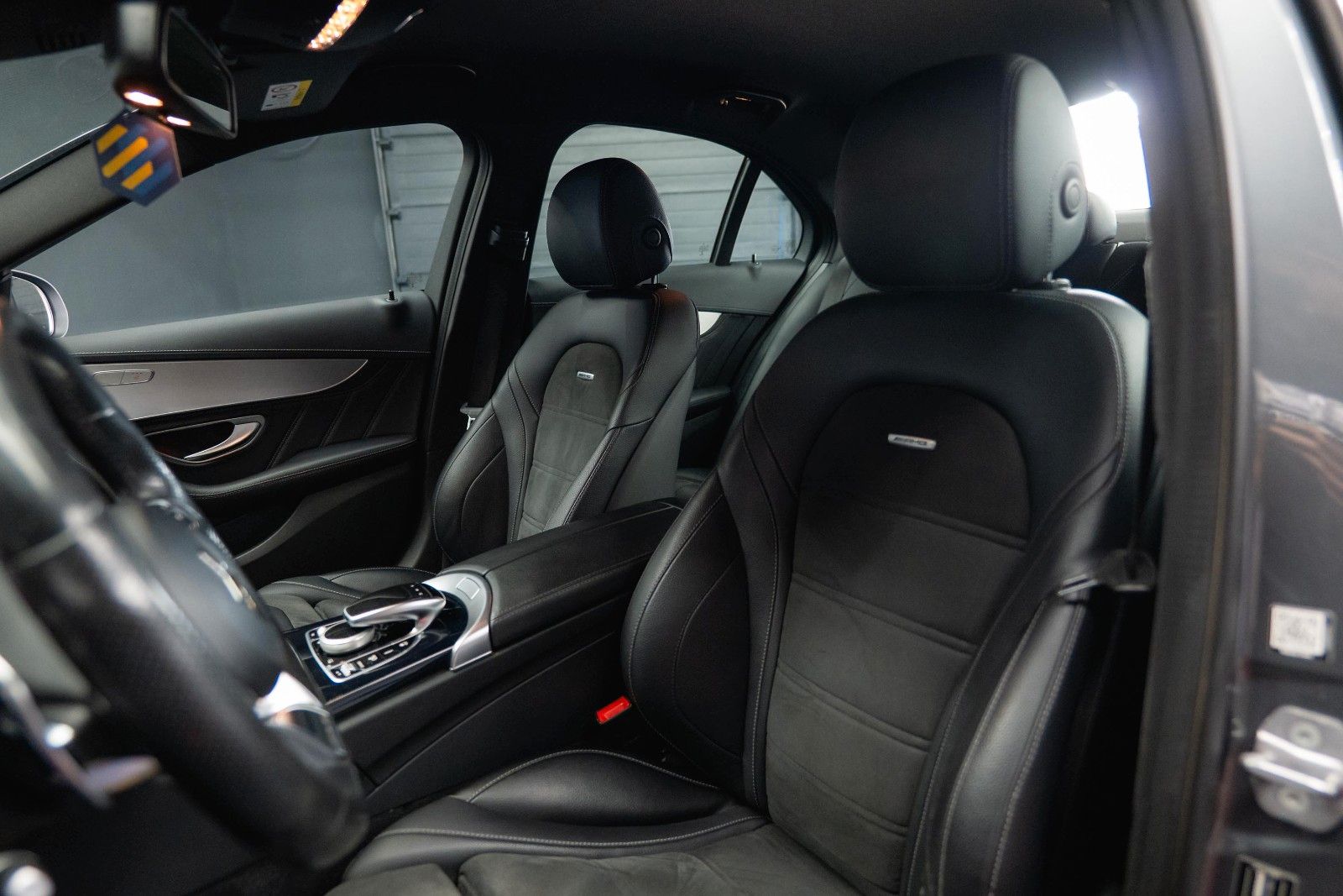 Fahrzeugabbildung Mercedes-Benz C 63 AMG Lim. | BURMESTER | LED | Top Zustand