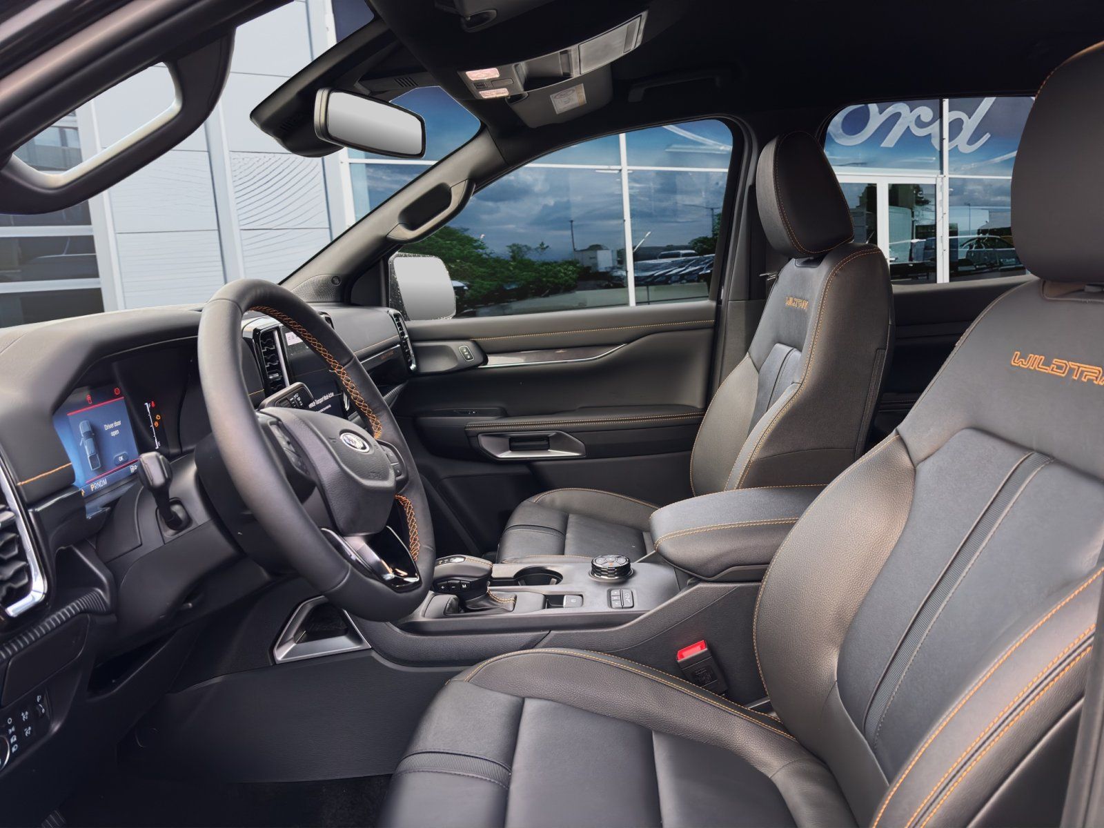 Fahrzeugabbildung Ford Ranger Plug-in-Hybrid Wildtrak e-4WD Doppelkabi