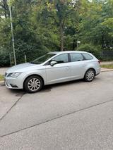 Seat SEAT LEON 5F 1,6TDI - München - : Kombi, Muenchen