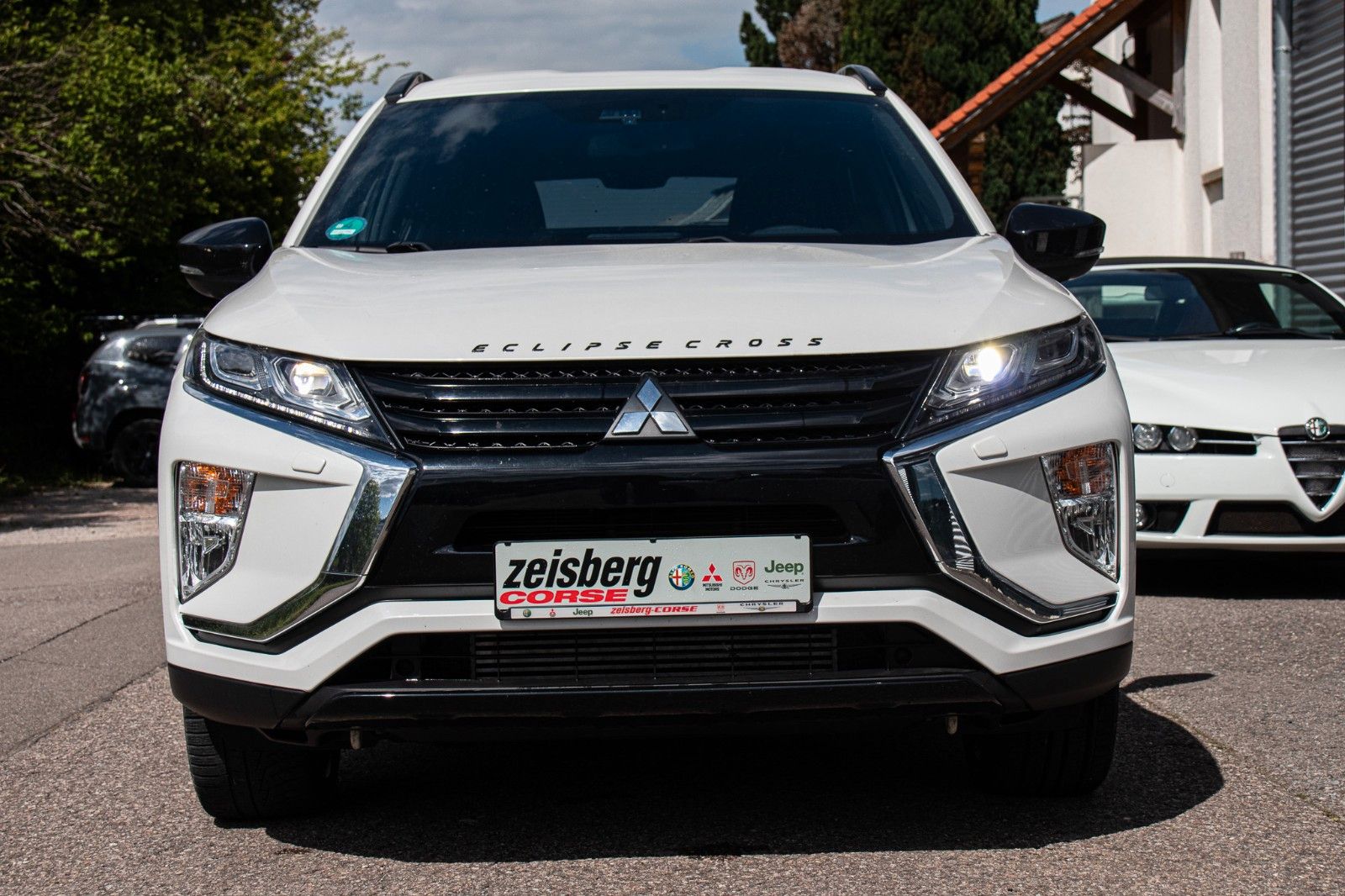 Fahrzeugabbildung Mitsubishi Eclipse Cross Connect 1.5l TB 2WD CVT 1. Hand