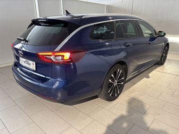 Fotografie 7 des Opel Insignia Sports Tourer 1.5 Diesel Ultimate