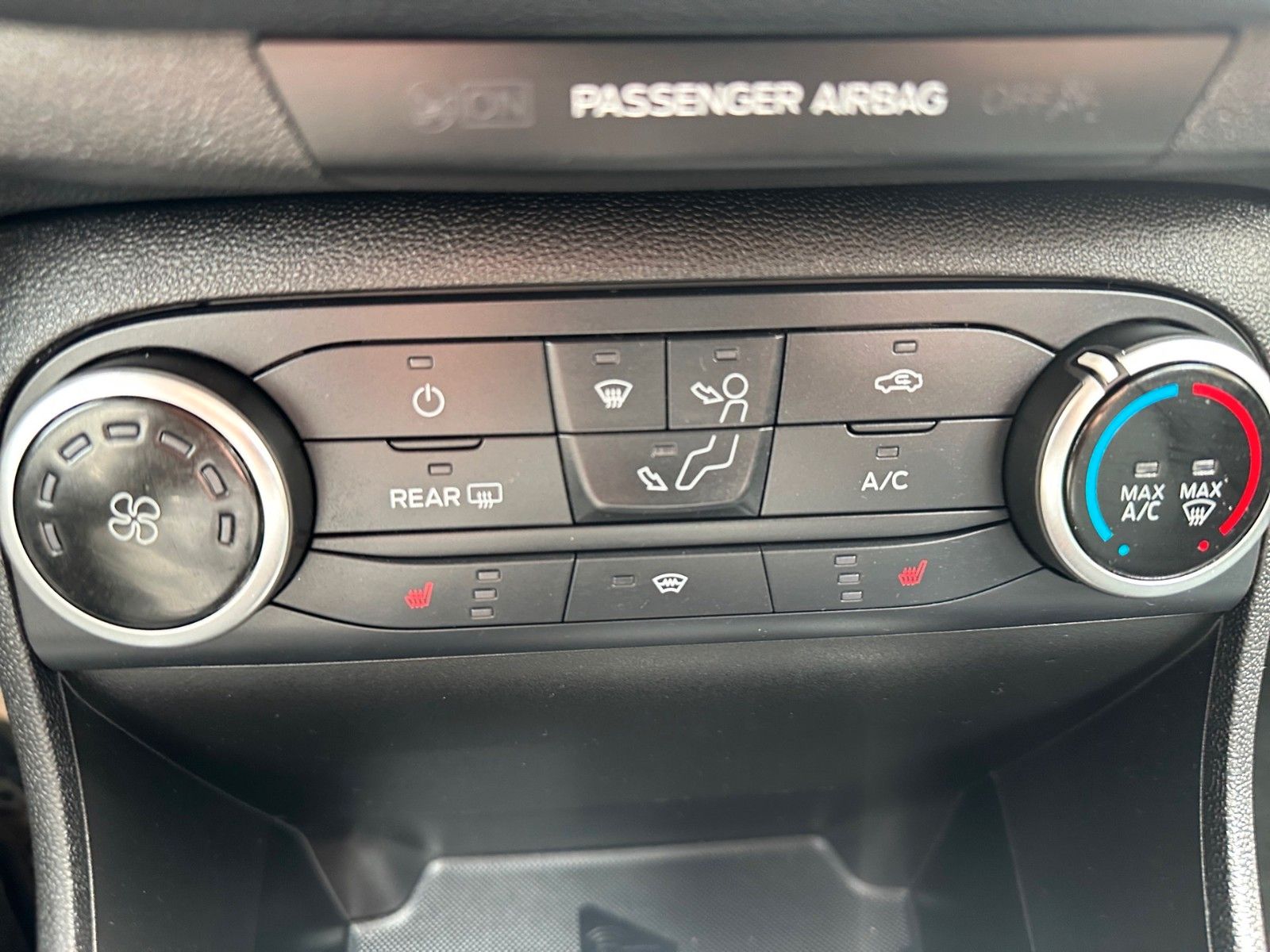 Ford Fiesta Trend – Bild 14