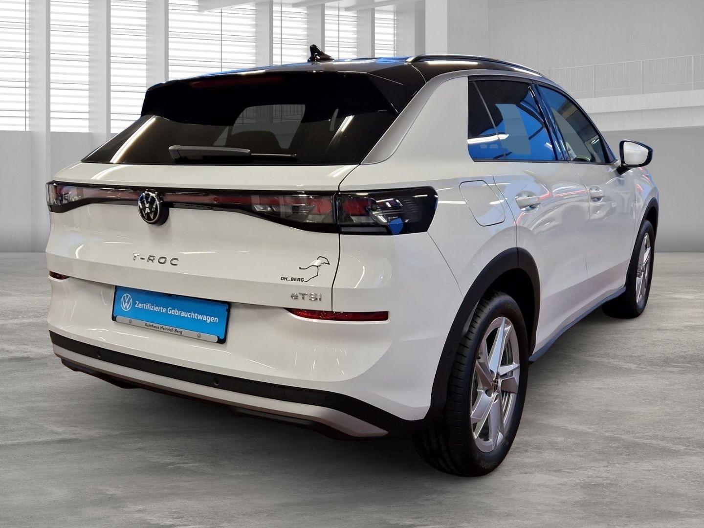 Fahrzeugabbildung Volkswagen T-Roc Life 1.5 eTSI DSG Digitales Cockpit LED Dy