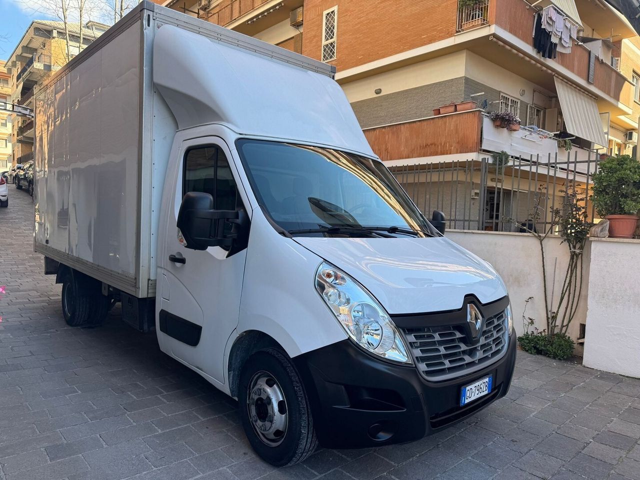 Renault Master - 1