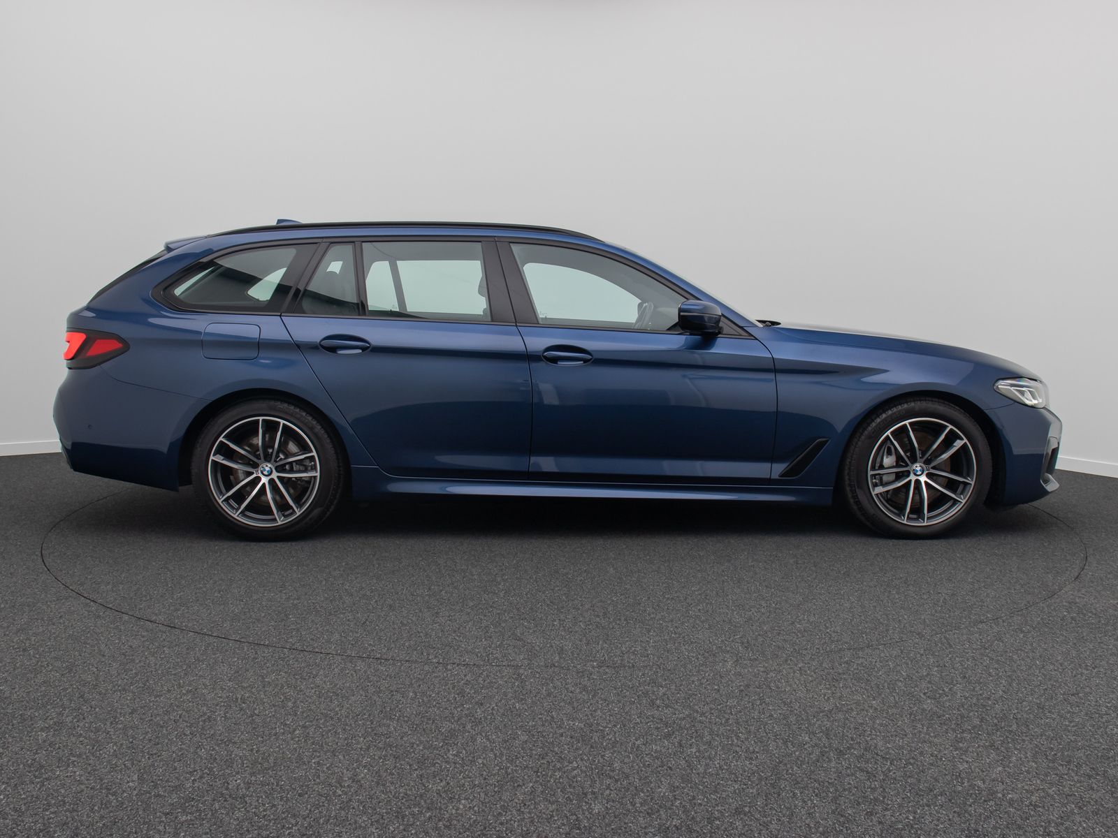 Fahrzeugabbildung BMW 540d xD M Sport ACC DAB Kamera HUD Laser Komfort