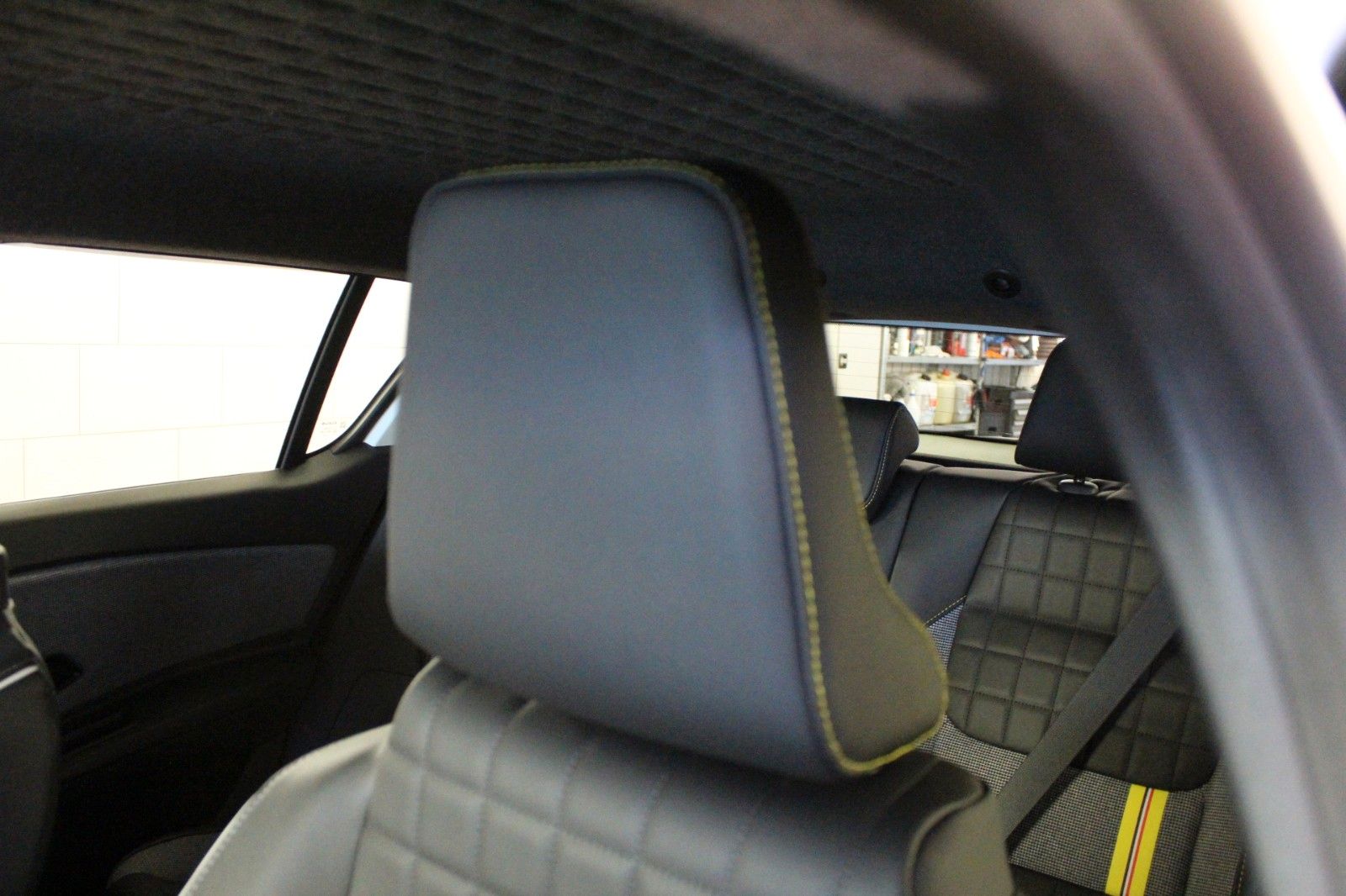 Fahrzeugabbildung Renault R 4 150 Comfort Range Iconic *Vollausstattung*