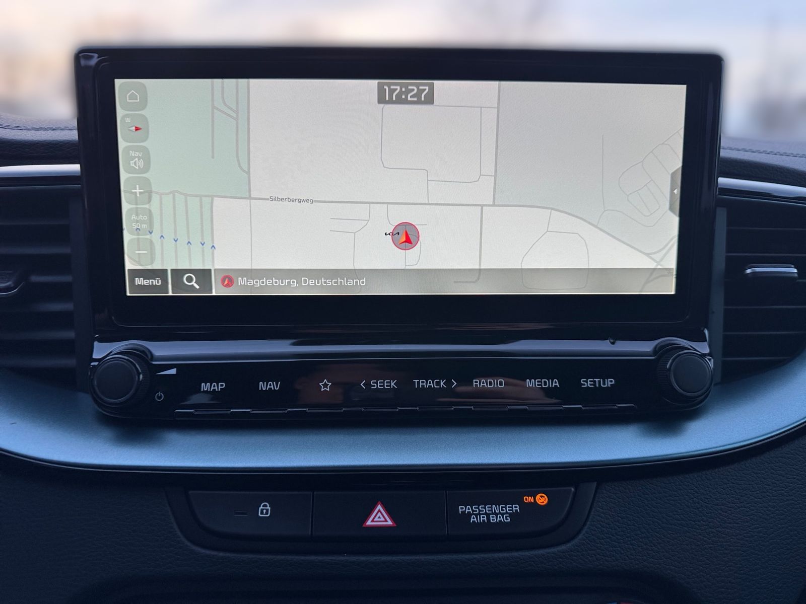 Fahrzeugabbildung Kia CEED_5 1.0T 100 NIGHTLINE STD