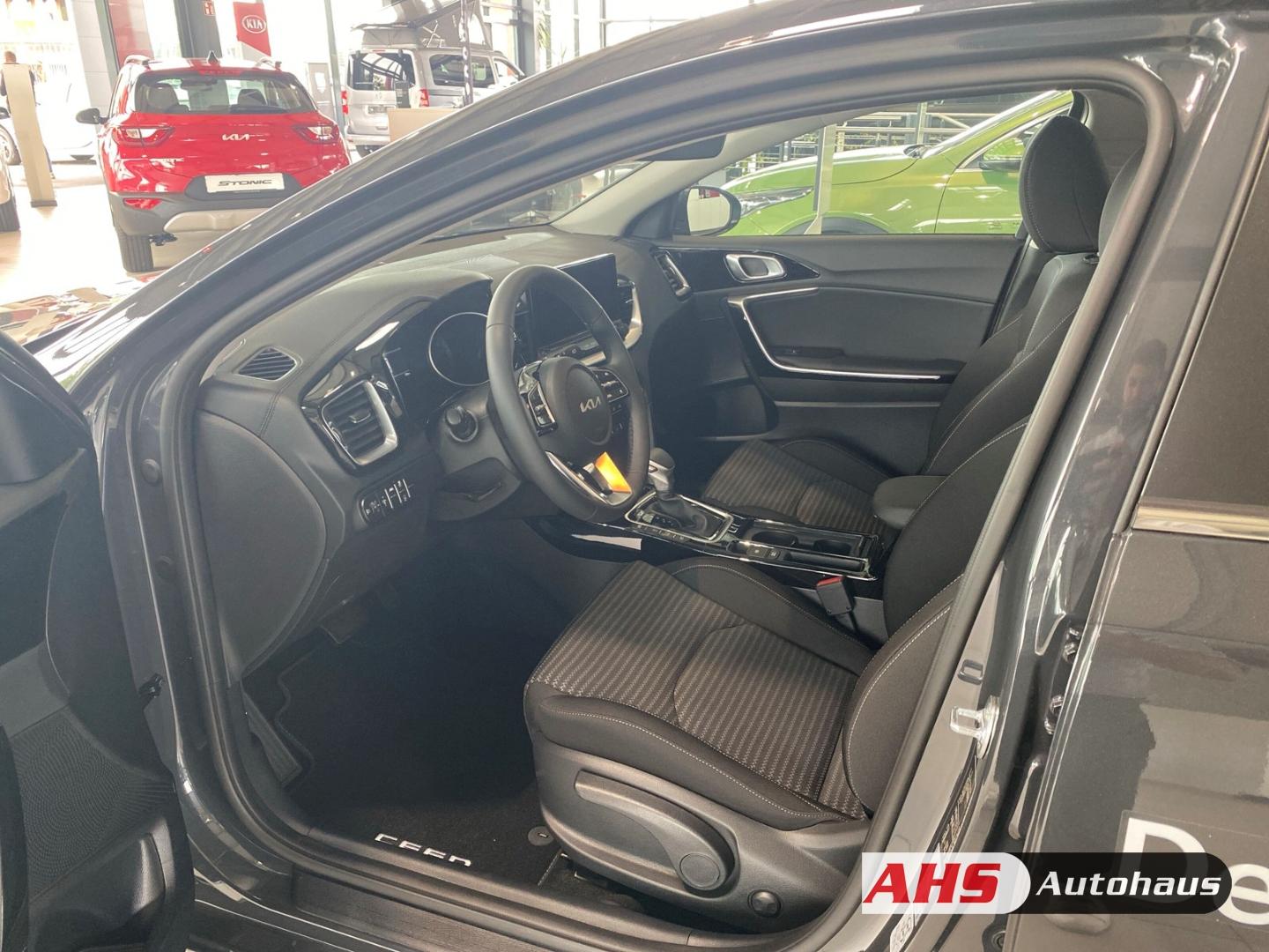 Kia Ceed_sw Sportswagon Vision 1.6 CRDi Mild Hybrid 