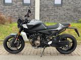 Husqvarna Svartpilen 801*EasyShift*1.Hand*Service,TÜV NEU* - HUSQVARNA SVARTPILEN 801