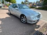 Mercedes-Benz Mercedes Benz C 230 Kompressor Sportcoupe - Mercedes-Benz C 230 aus 2001: Kompressor