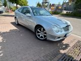 Mercedes-Benz Mercedes Benz C 230 Kompressor Sportcoupe - Mercedes-Benz C 230: Kompressor Sport