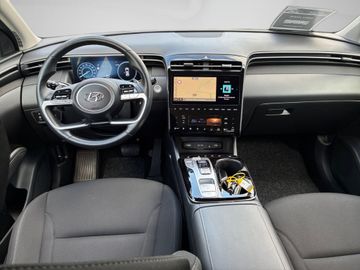 Hyundai TUCSON - 11