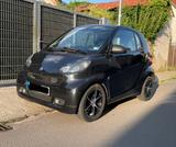Smart ForTwo coupé 1.0 45kW Edition Nightlife Brabus  - Smart ForTwo: Brabus Edition