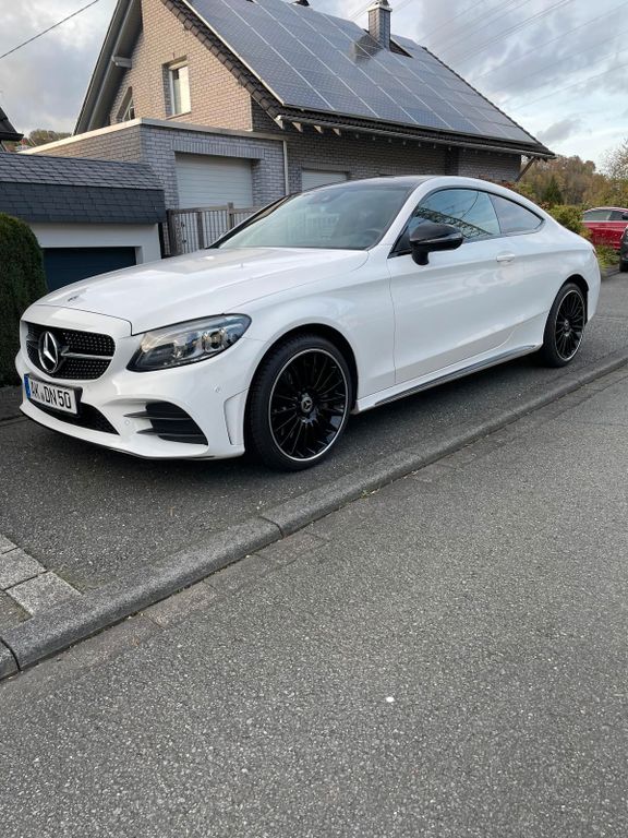 Image of Mercedes-Benz C 300