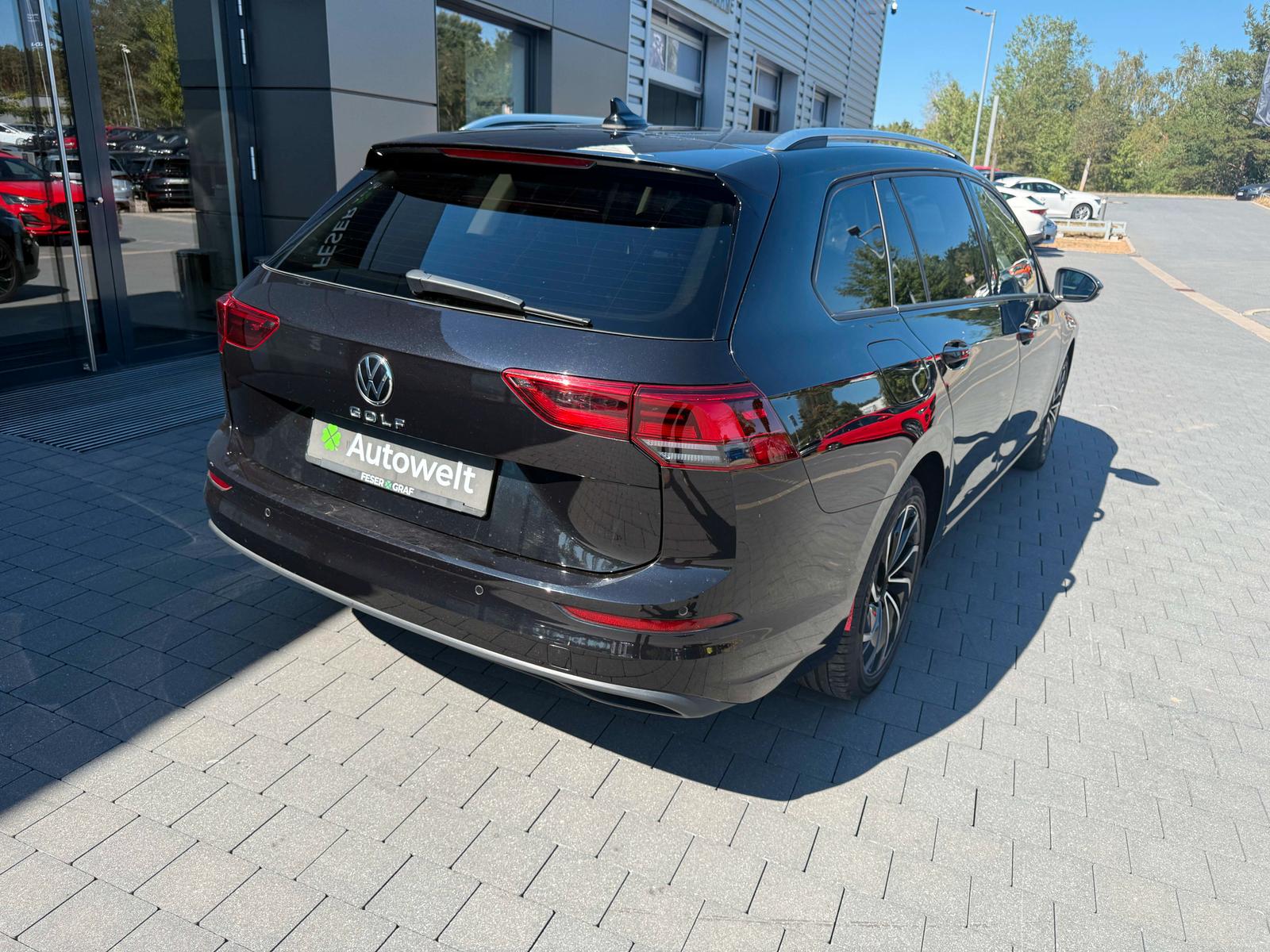 Volkswagen Golf Variant Life 2.0 TDI DSG LED ACC NAVI SHZ P, миниатюра 6