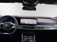 BMW 750 - Vorschau Bild 11