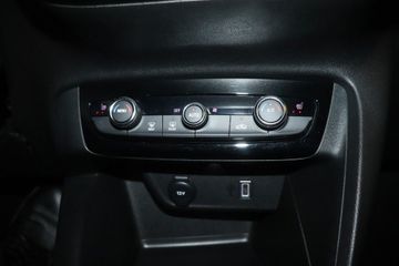 Fotografie des Opel Corsa 1.2 Direct Injection Turbo AT GS