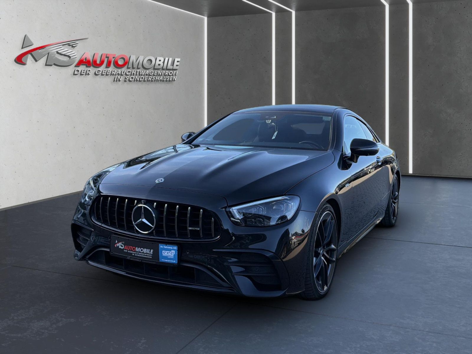 MERCEDES-BENZ E 53 AMG Coupe 4M+SPORTAG+PANO+RIDE+*MB100*
