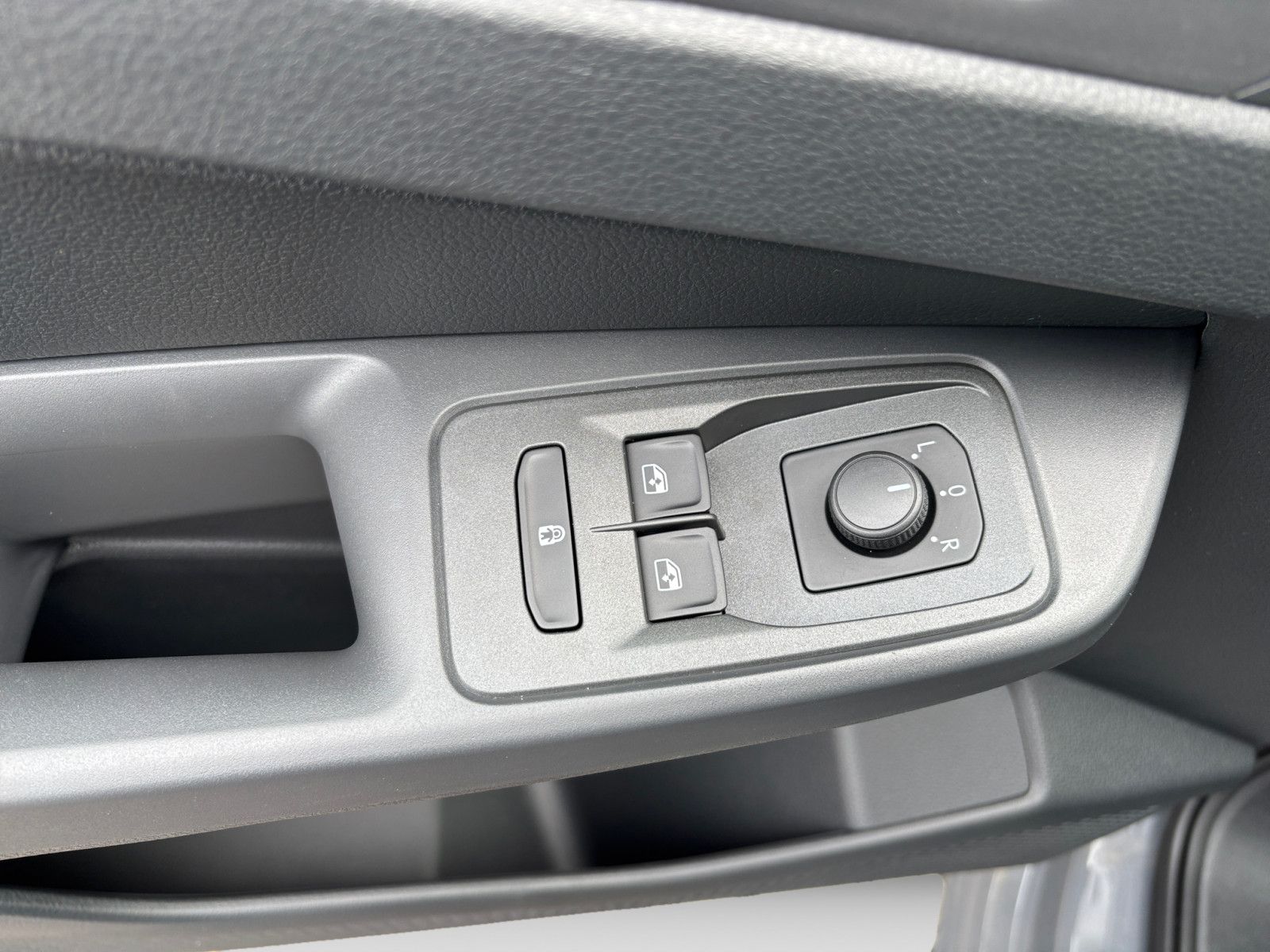 Volkswagen Caddy Maxi - Bild 14