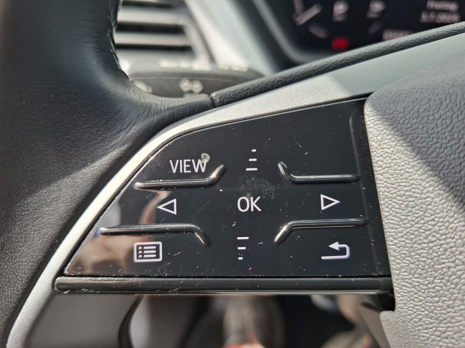 Fahrzeugabbildung Audi Q4 e-tron 40 Sportback S-Line ACC*DCC*KAM.*Optik