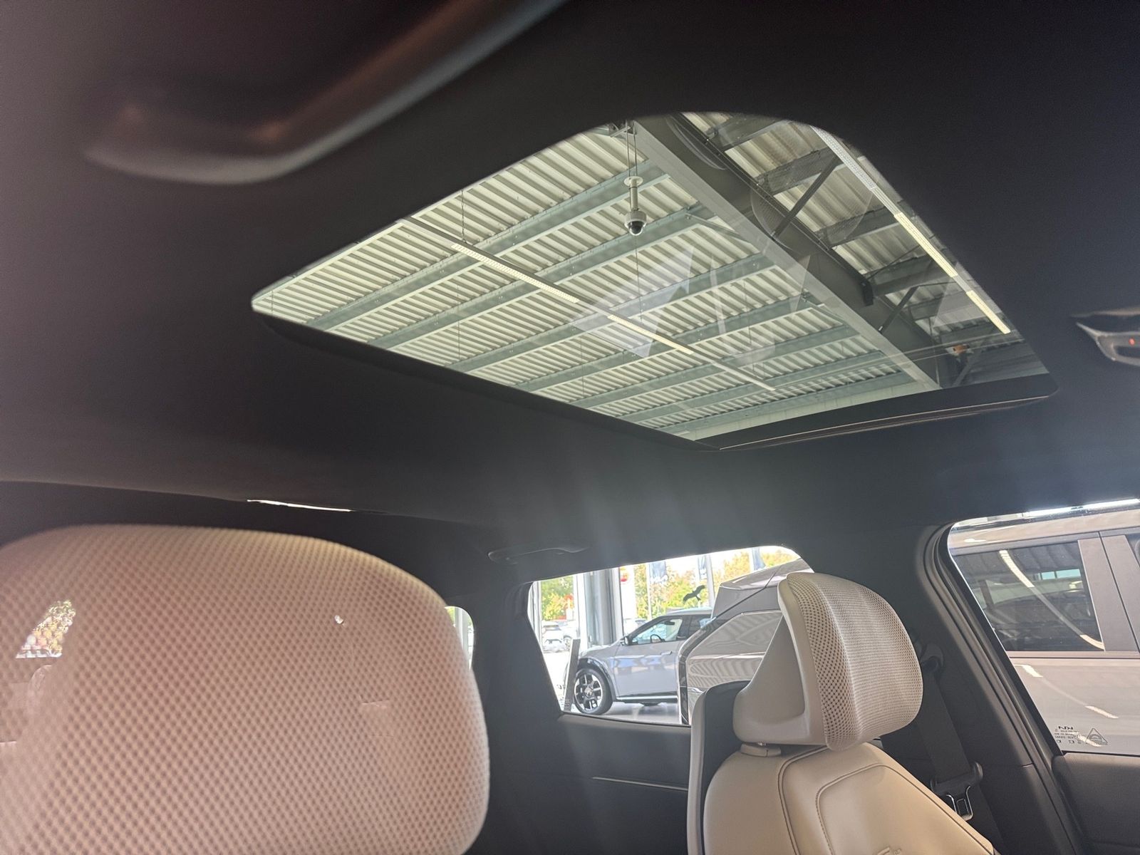 Fahrzeugabbildung Kia EV4 SD 81 FWD GTL DWP COM GD