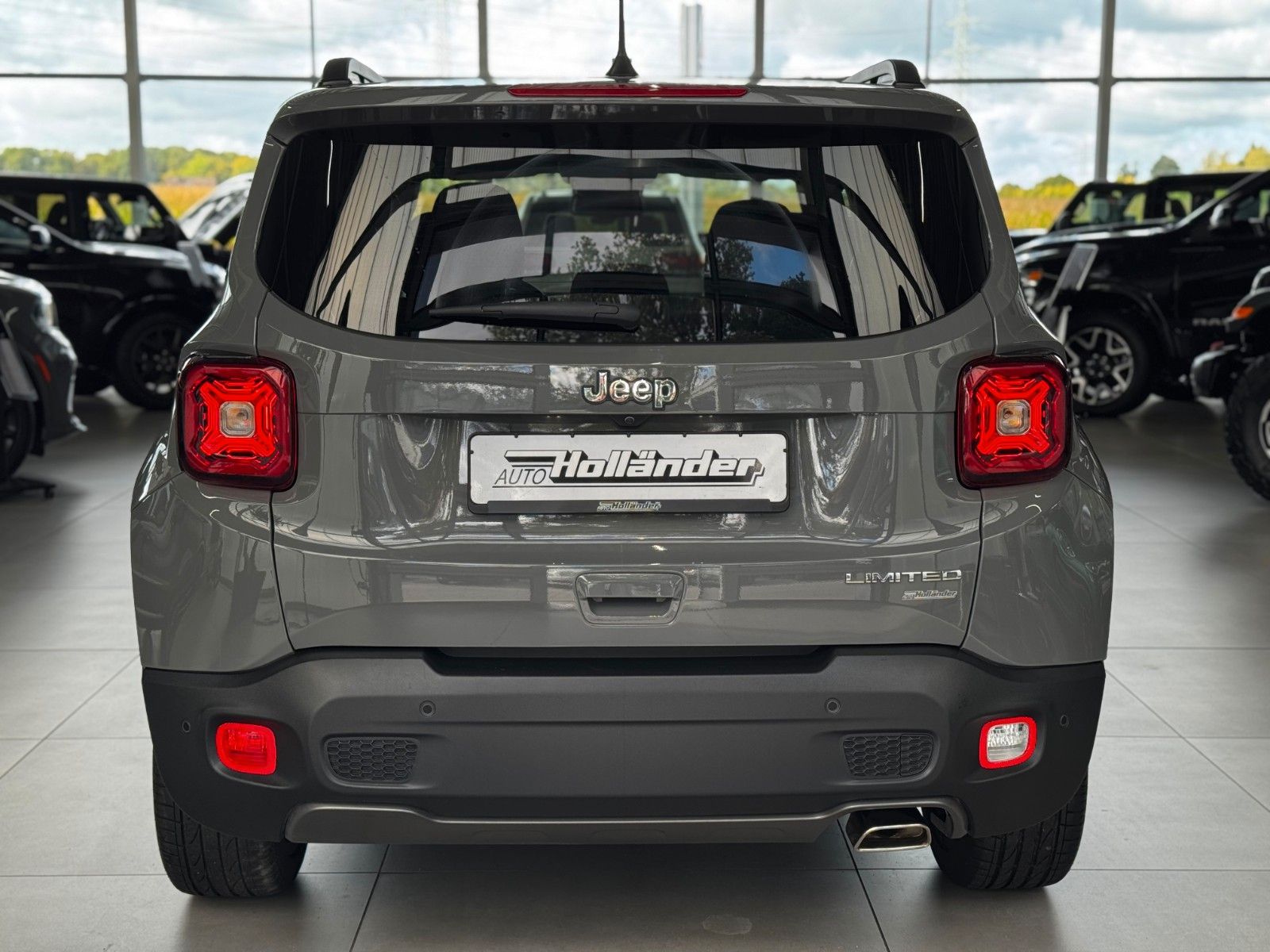 Fahrzeugabbildung Jeep Renegade 1.3 T-GDI Limited FWD "Navi- + Soundp."
