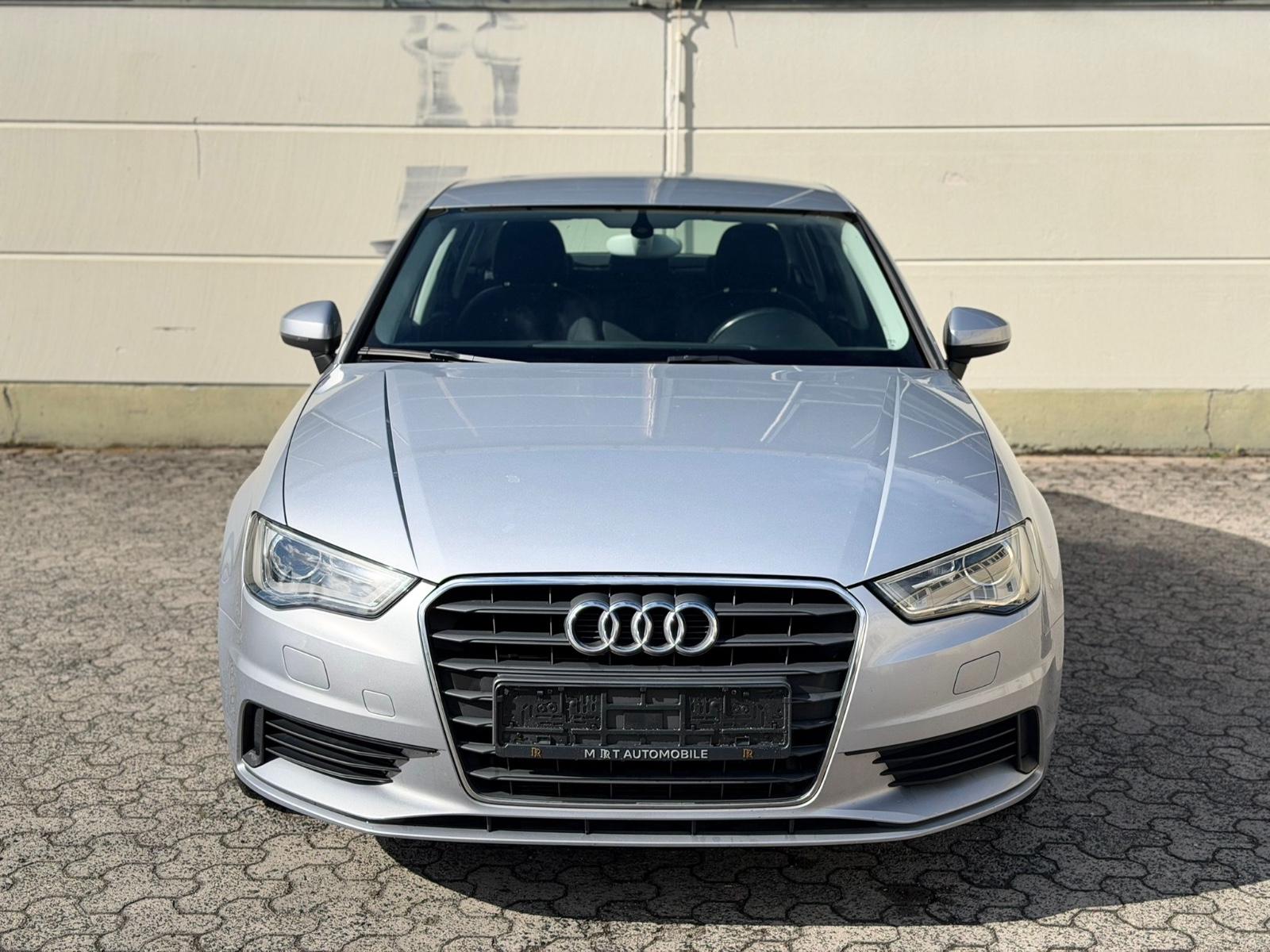 Audi A3 Limousine attraction*SHZ*PDC*NAVI*TEMPOMAT*