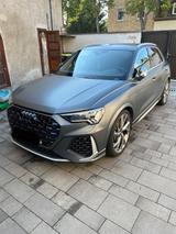 Audi RSQ3 2.5 TFSI S tronic quattro -Akrapovic - graue Audi RSQ3