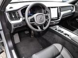 Volvo XC60 Ultimate Dark AWD B5 Benzin EU6d Allrad HUD - Volvo XC60 mit Benzin-Antrieb: Geländewagen, Automatik