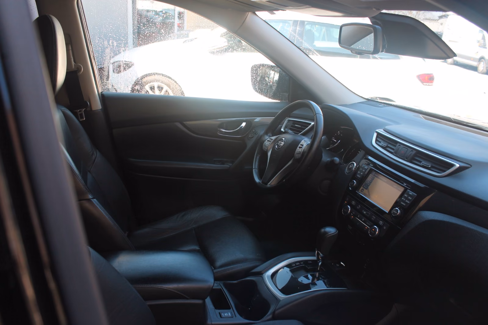 Nissan X-Trail 1.6 dCi Aut.*P-Dach*LED*AHK*Navi*360°