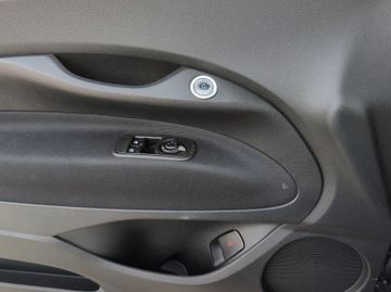 Fiat 500e Red 23,8kw +KeyLess+SHZ+PDC+SoundSys