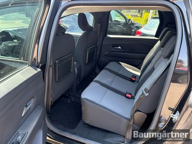 Fahrzeugabbildung Dacia Jogger Extreme Hybrid 140 NAVI/City-P./Sitzh. - mit KI generiert/bearbeitet