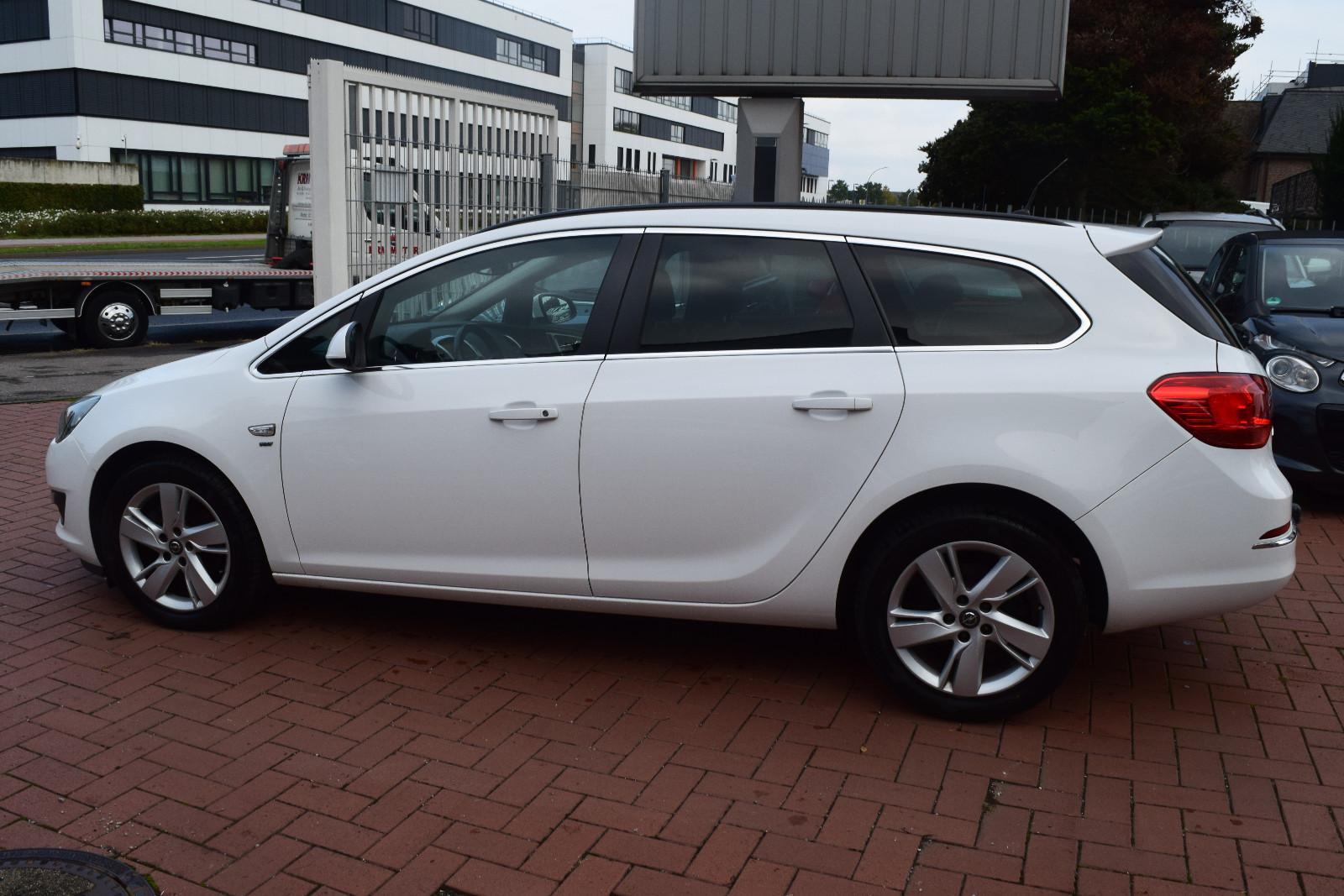Opel Astra 2014 — photo 5