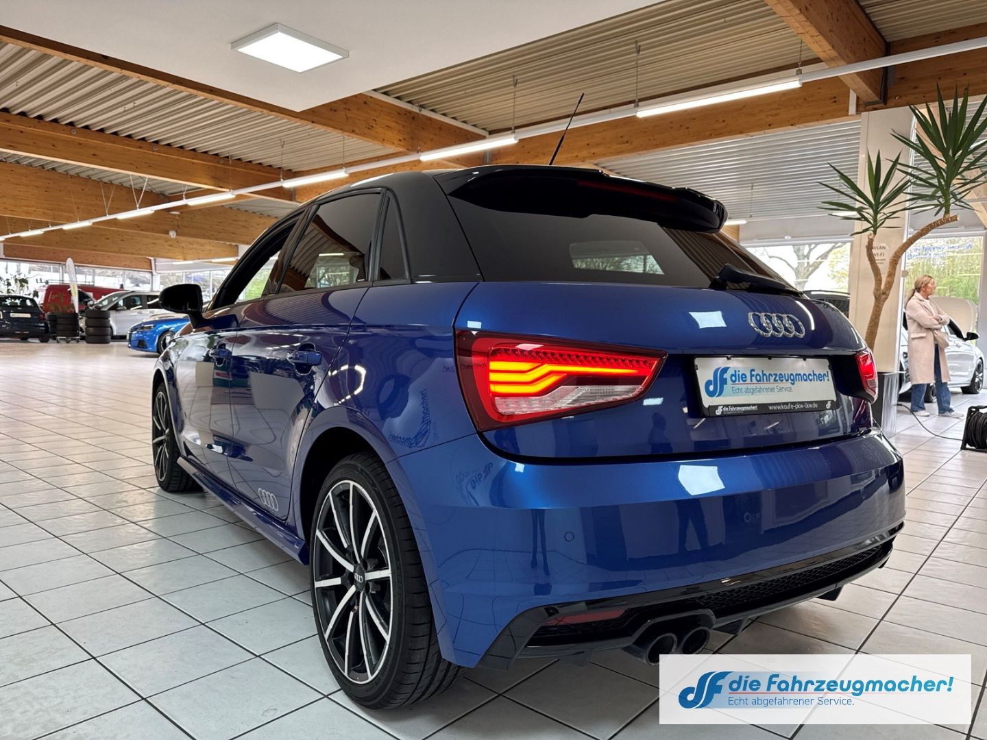 Fahrzeugabbildung Audi A1 Sportback Navi Soundsystem Bi-Xenon Klimaauto