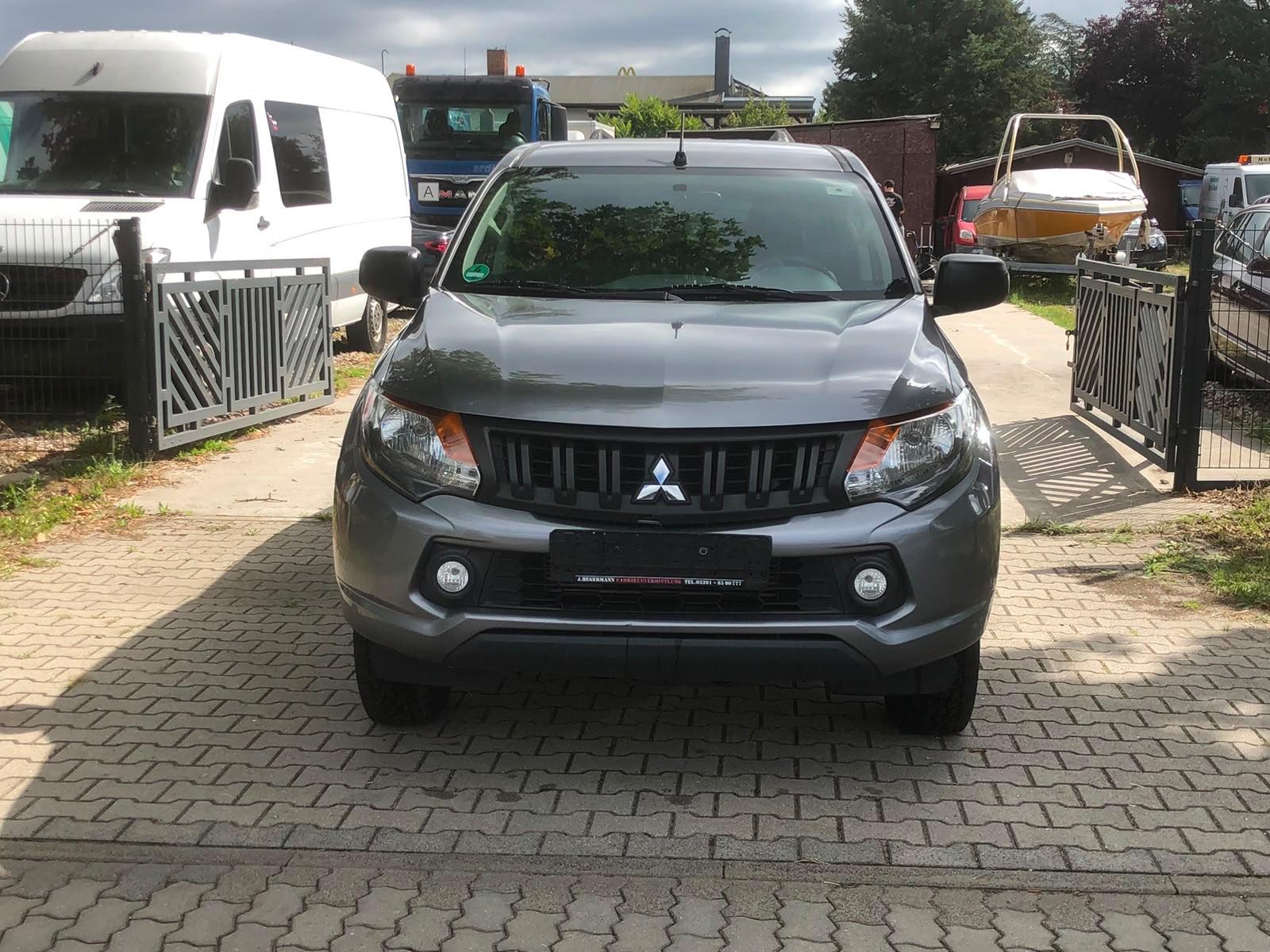 Mitsubishi L200 Basis Doppelkabine 4WD