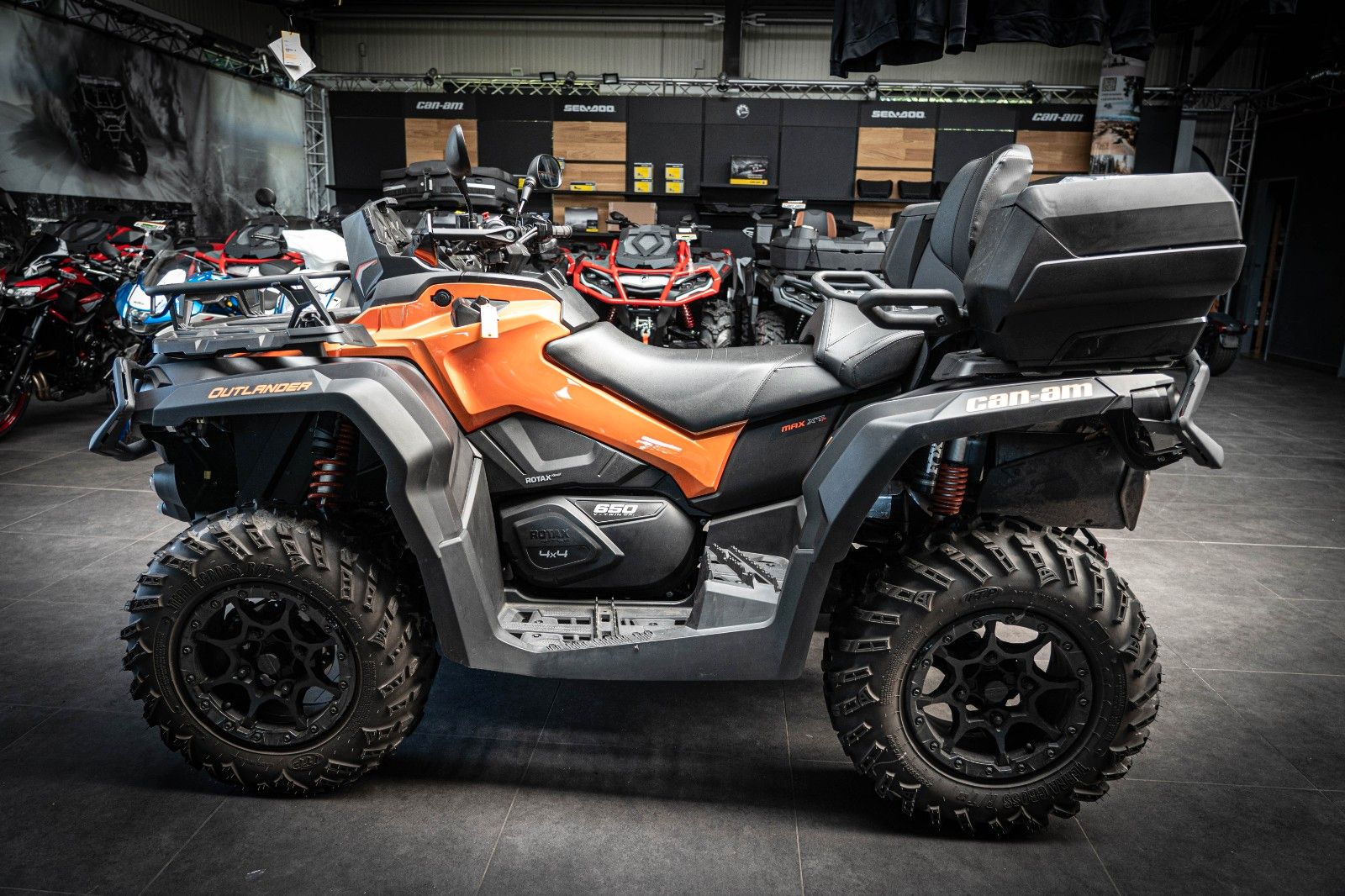 Fahrzeugabbildung Can Am Outlander Max XT-P 650 T3b