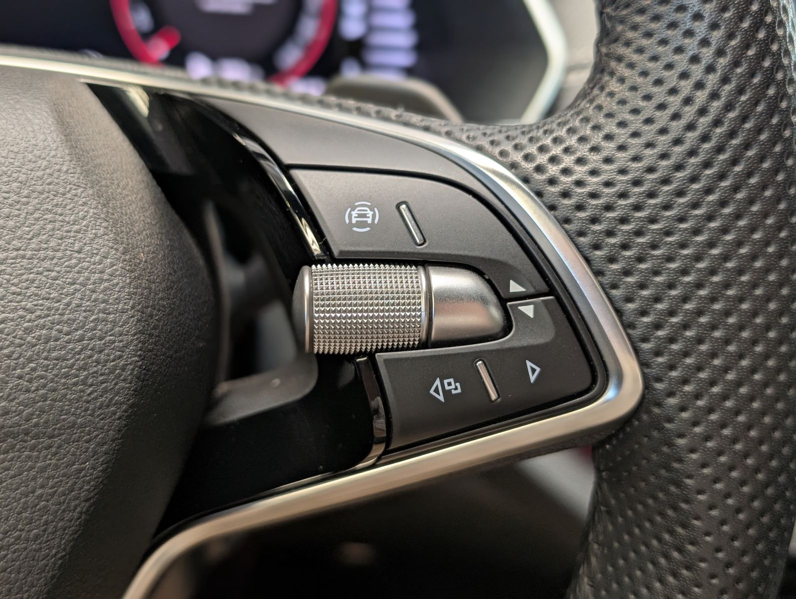 Fahrzeugabbildung SKODA Octavia 2.0 TDI Sportline Matrix Canton Pano ACC