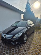 Mercedes-Benz B 180 CDI Sports Tourer - Mercedes-Benz B 180: Cdi Sport Tourer