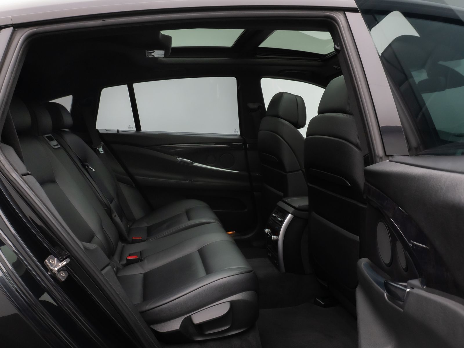 Fahrzeugabbildung BMW 535d Gran Turismo Panorama Kamera HUD HiFi Xenon