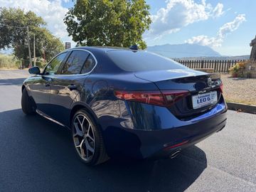 Alfa-Romeo Giulia - 6